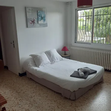 Coeurs En Provence Holiday home Suze-la-Rousse